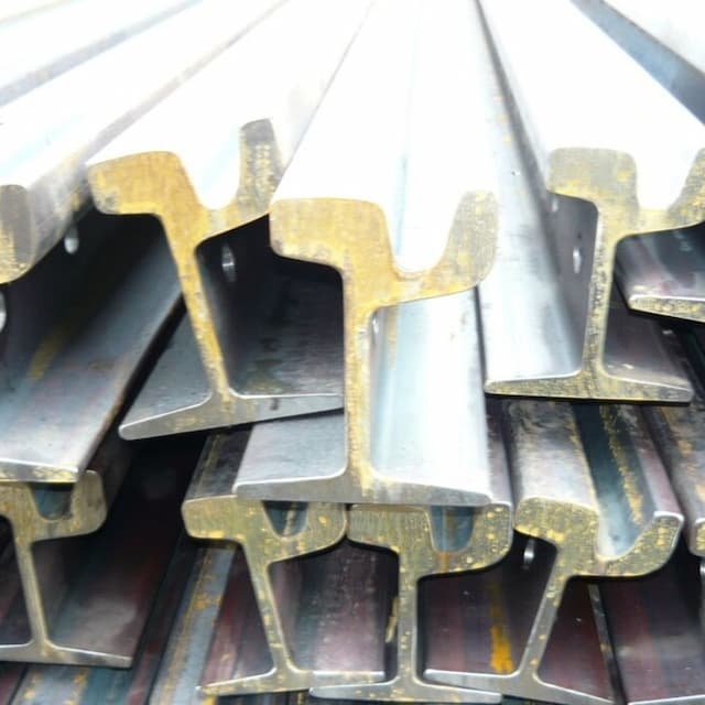 Рельсы трамвайные – купить с доставкой или самовывозом Рельсы трамвайные